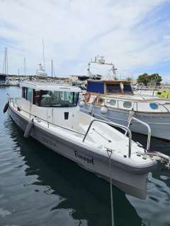 Axopar 28 Cabin Sportboot