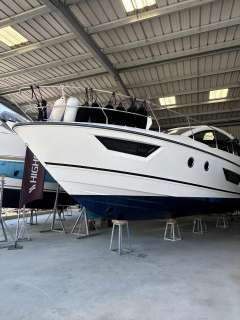 Beneteau Gran Turismo 40 Moottorikatamaraani