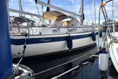 Hallberg-Rassy 45 Yate a vela