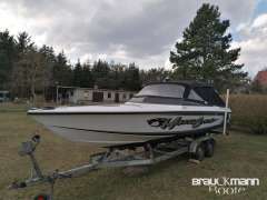 Manta Racing Boats Offshore Boot Manta