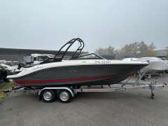Sea Ray 210 SPXE Bowrider