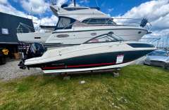 Bayliner VR5 Cuddy Kamaralı tekne