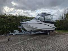 Quicksilver Activ 505 Cabin Sport boat