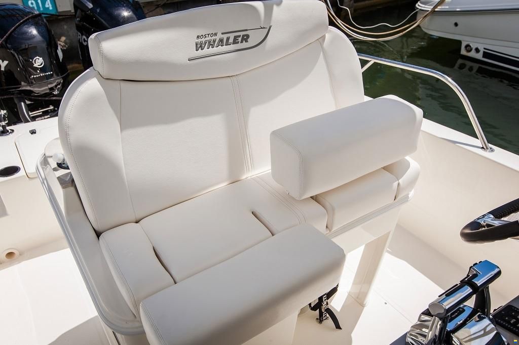 Boston Whaler 280 Dauntless