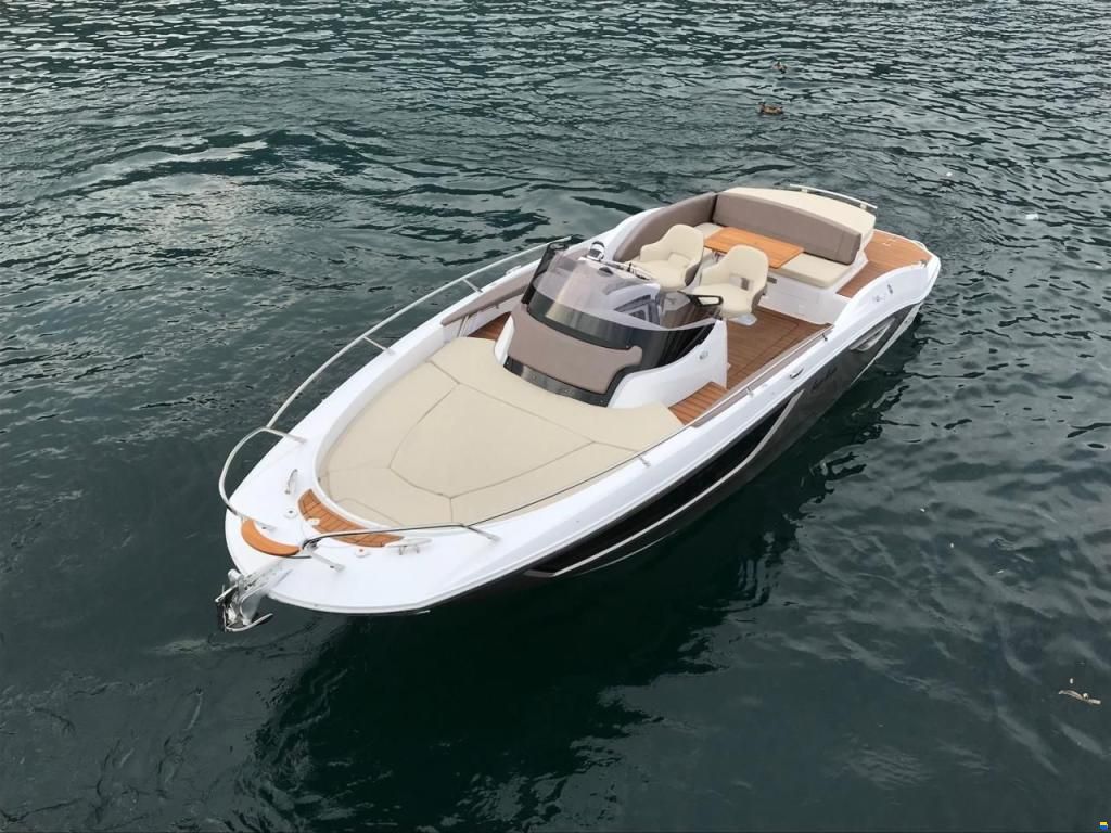 Sessa Key Largo 27 Inboard