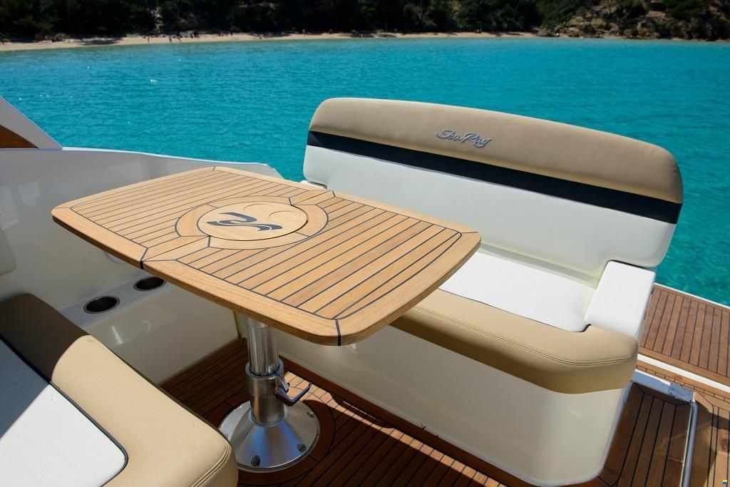 Sea Ray Sundancer 265 Europe
