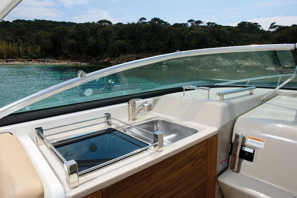 Sea Ray Sundancer 265 Europe
