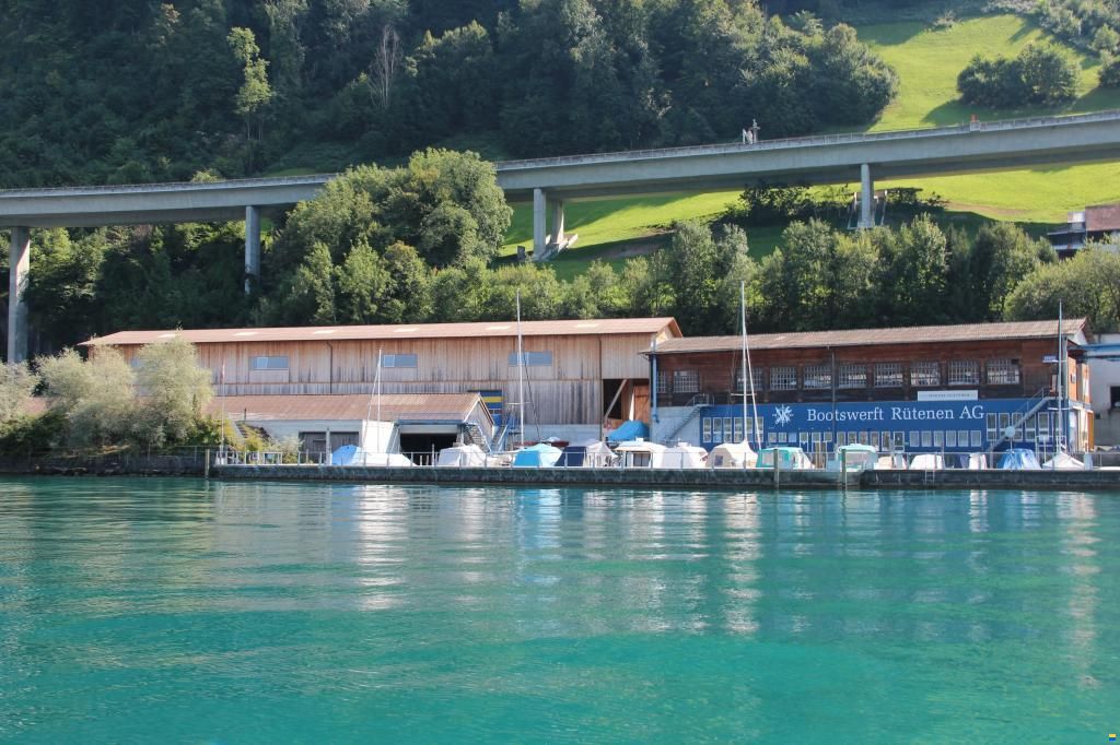 Diverse Bootsliegeplätze