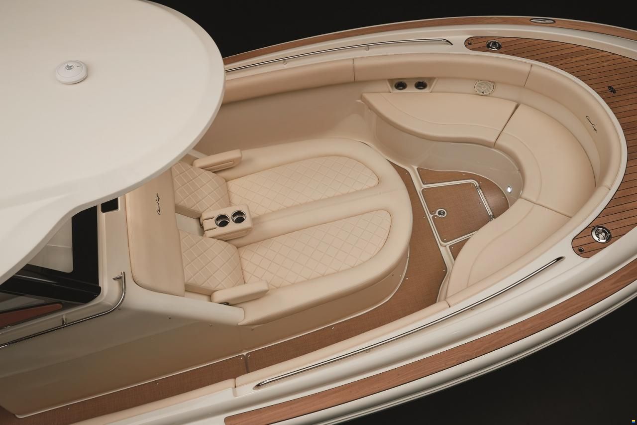 Chris Craft Catalina 31 Outboard