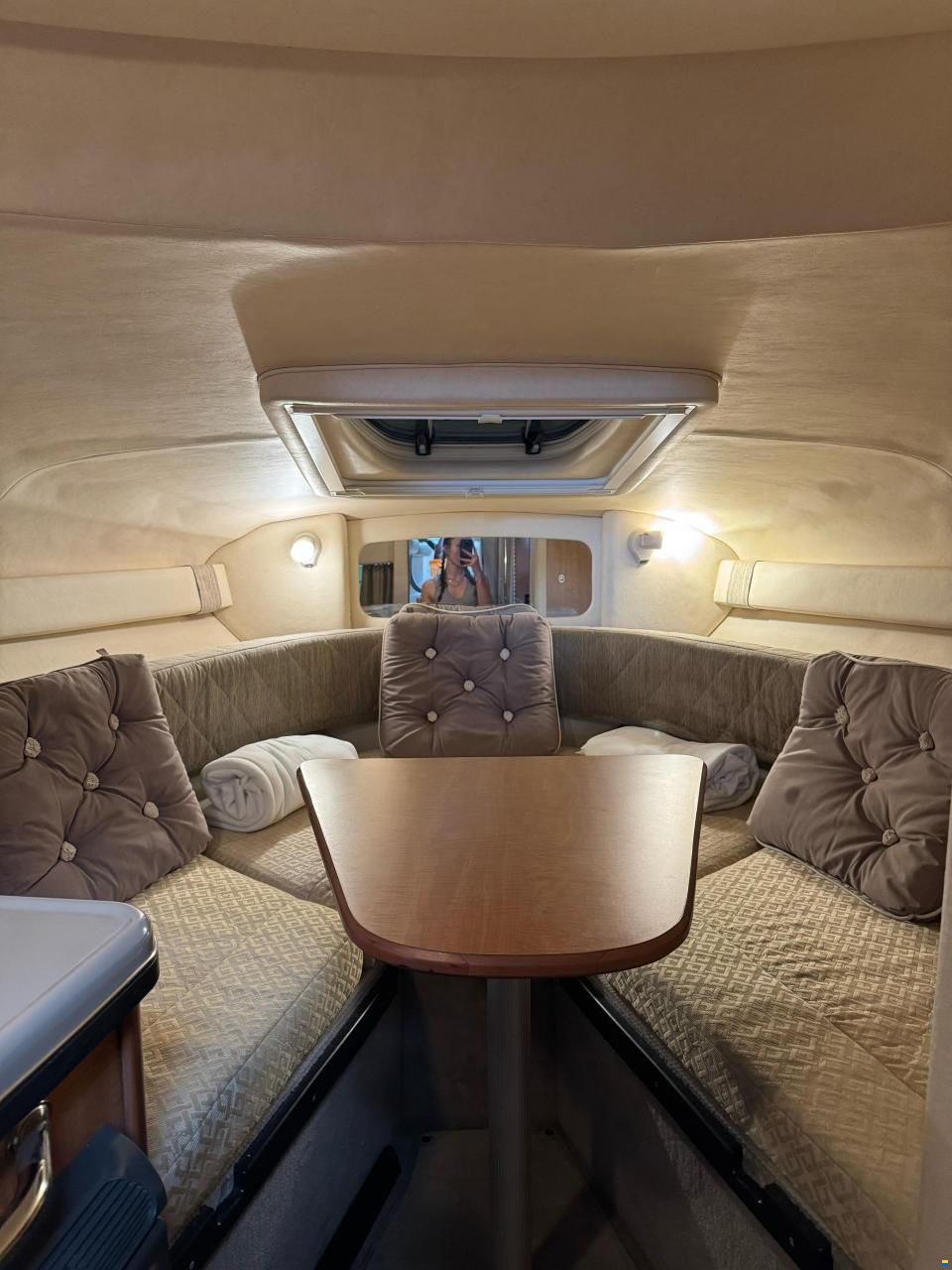 Sea Ray 240 DA Sundancer