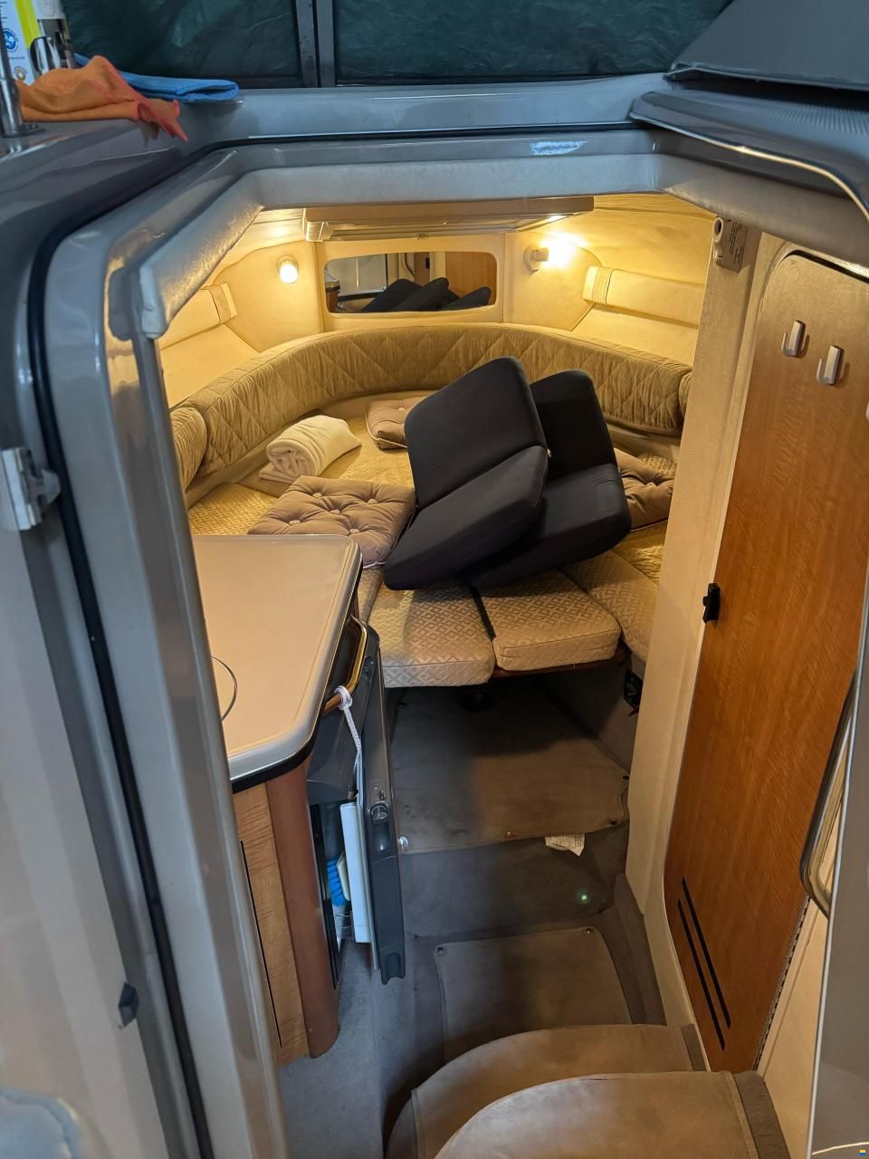 Sea Ray 240 DA Sundancer