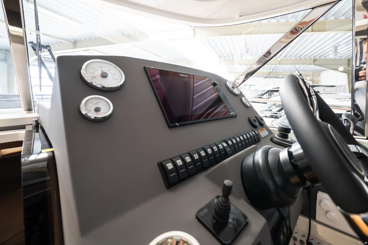 Marex 375