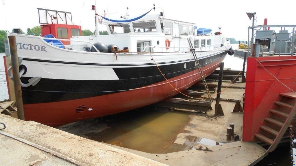 Komfortables Wohnschiff