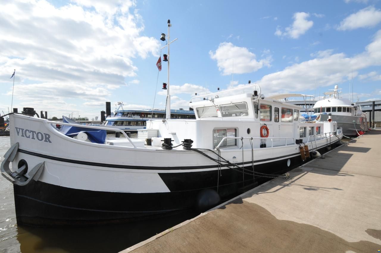 Komfortables Wohnschiff