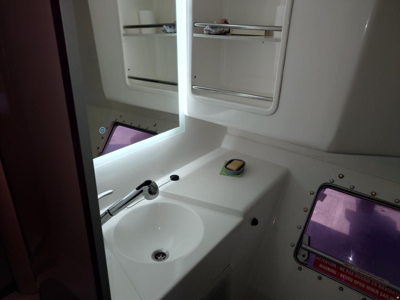 Fountaine Pajot Lavezzi 40