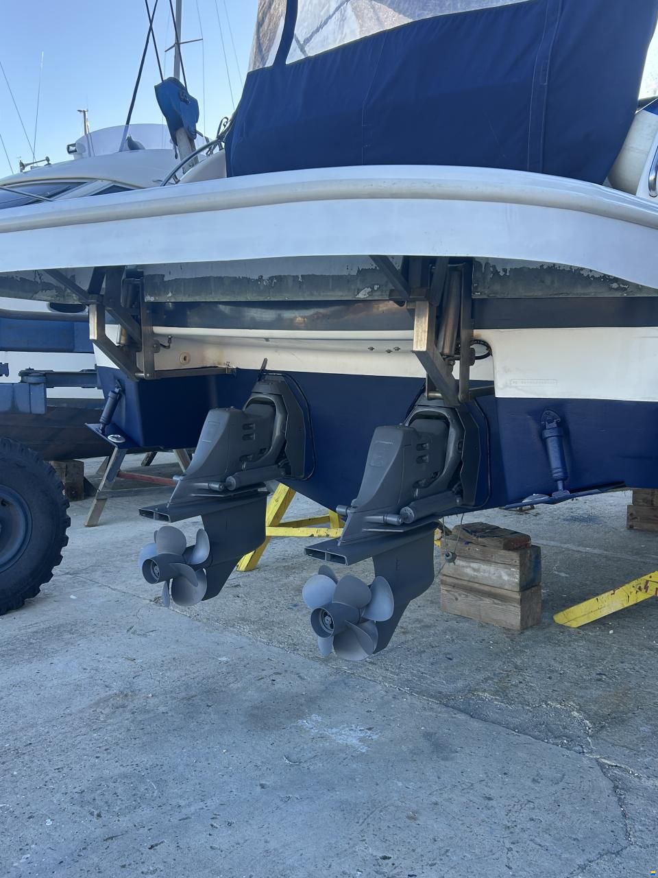 Bavaria 330sport
