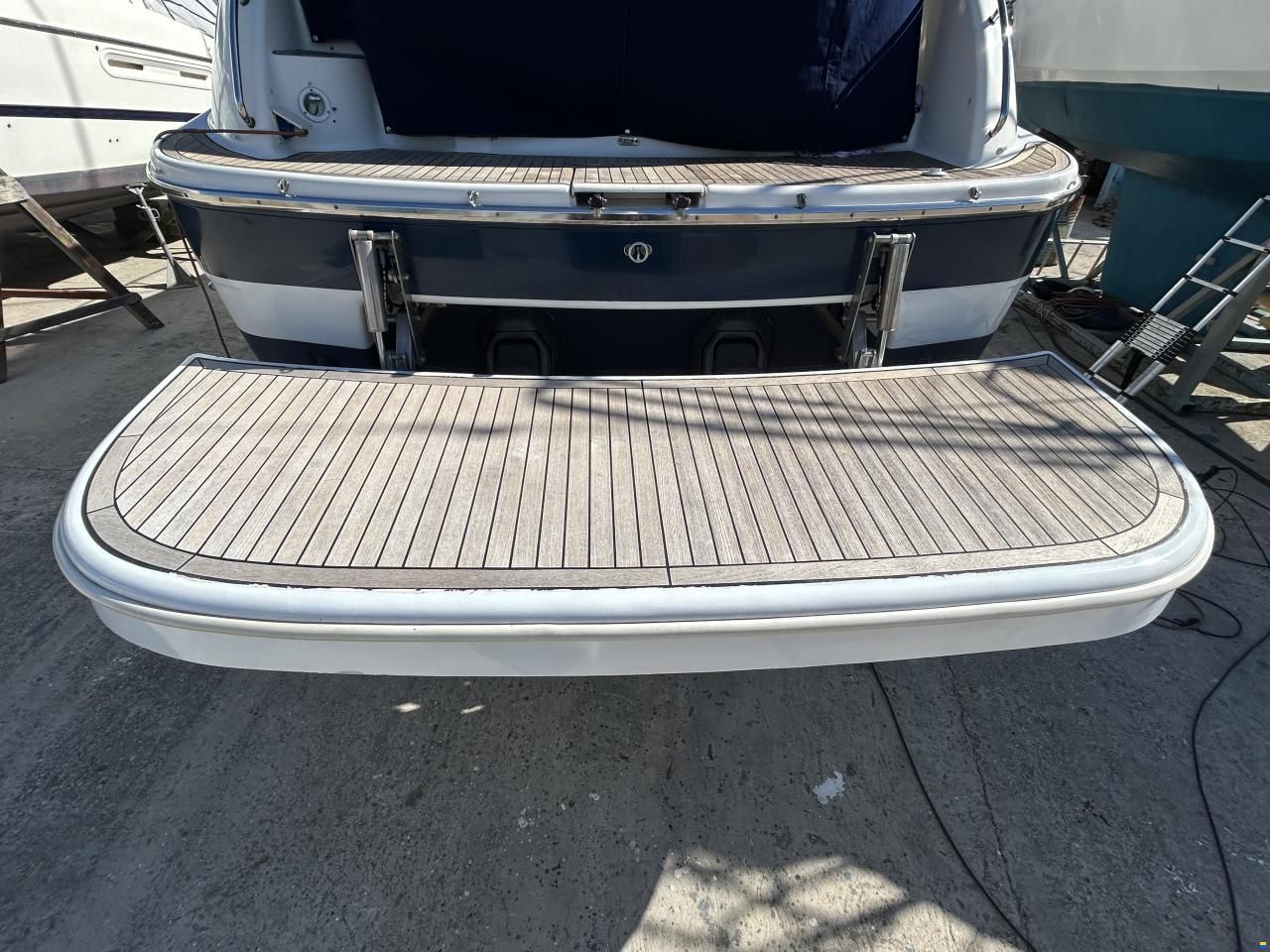 Bavaria 330sport