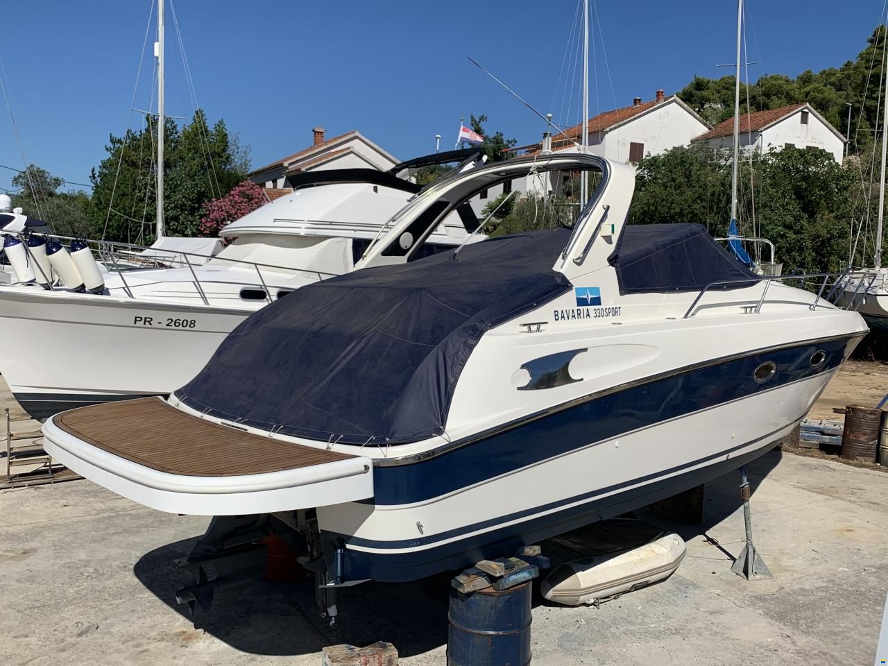 Bavaria 330sport