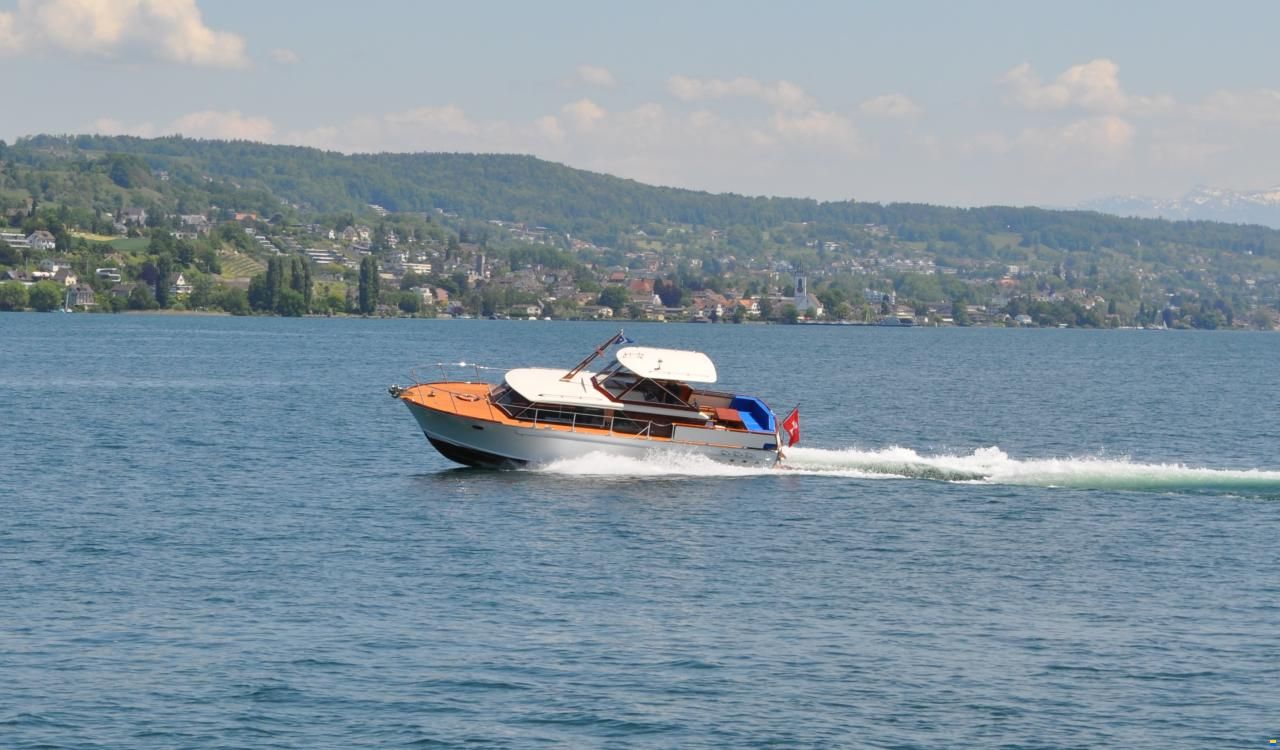 Swiss Craft Sedan Express Cruiser 9,60 m