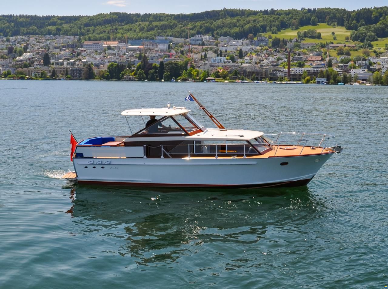 Swiss Craft Sedan Express Cruiser 9,60 m