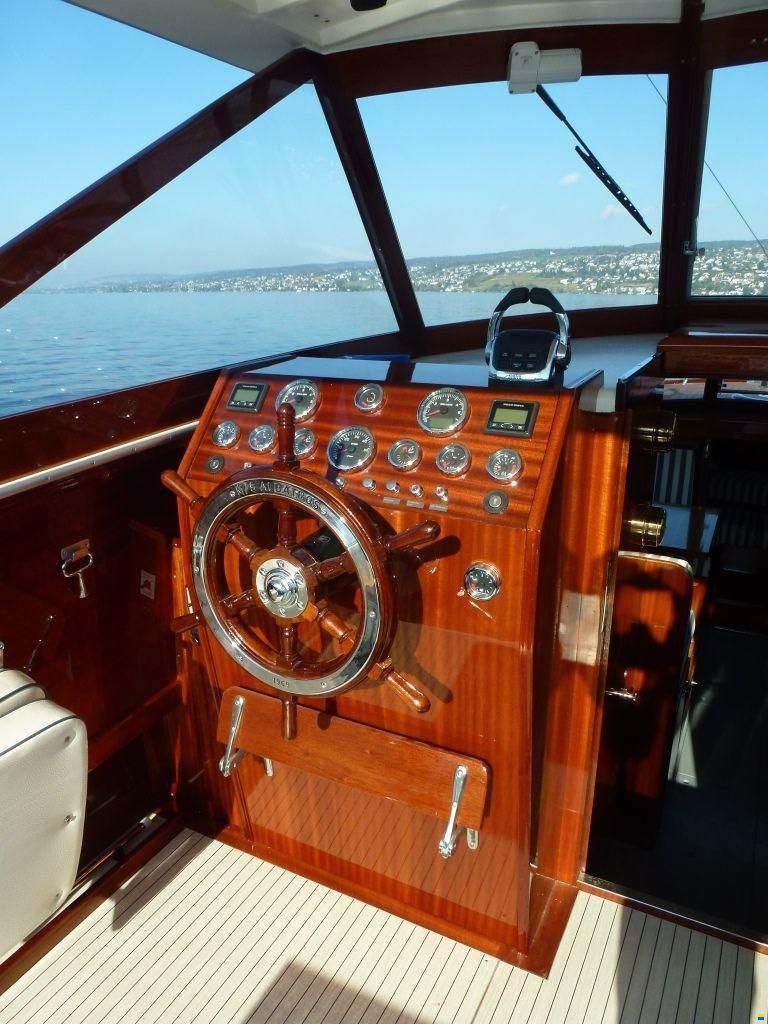 Swiss Craft Sedan Express Cruiser 9,60 m