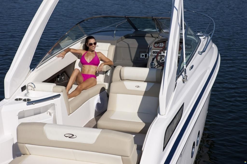 Regal 28 Express