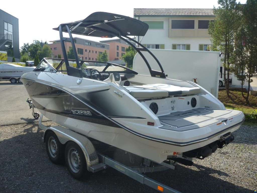 Scarab 215 HO - 400 PS