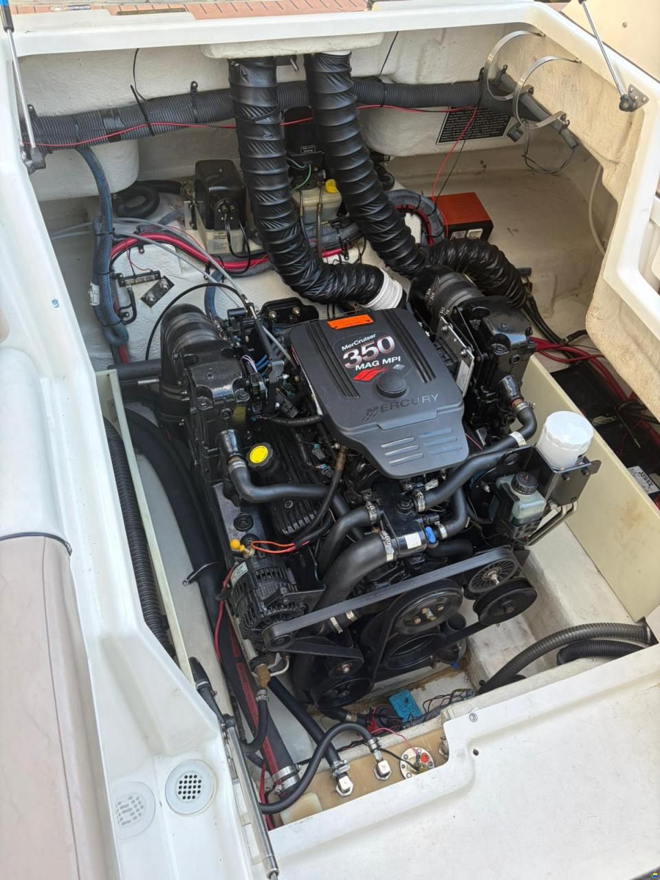 Regal 2650 LSC