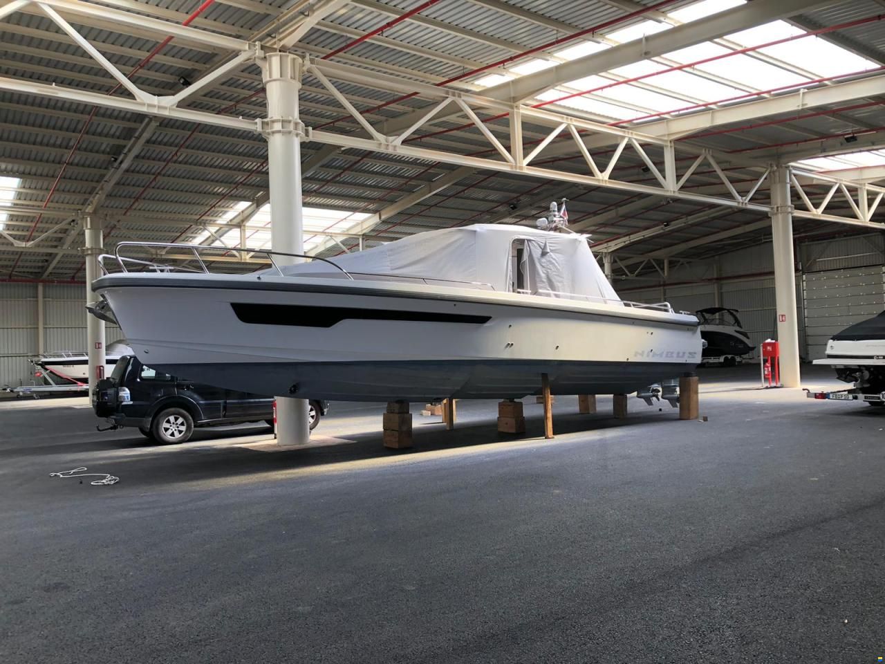 Nimbus T11 T-Top