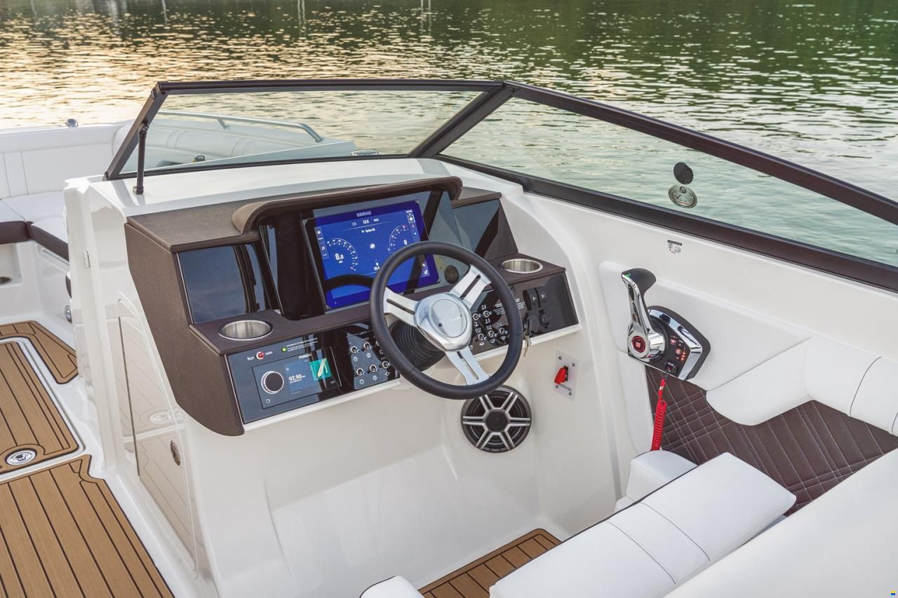 Sea Ray SDX 290 Europe
