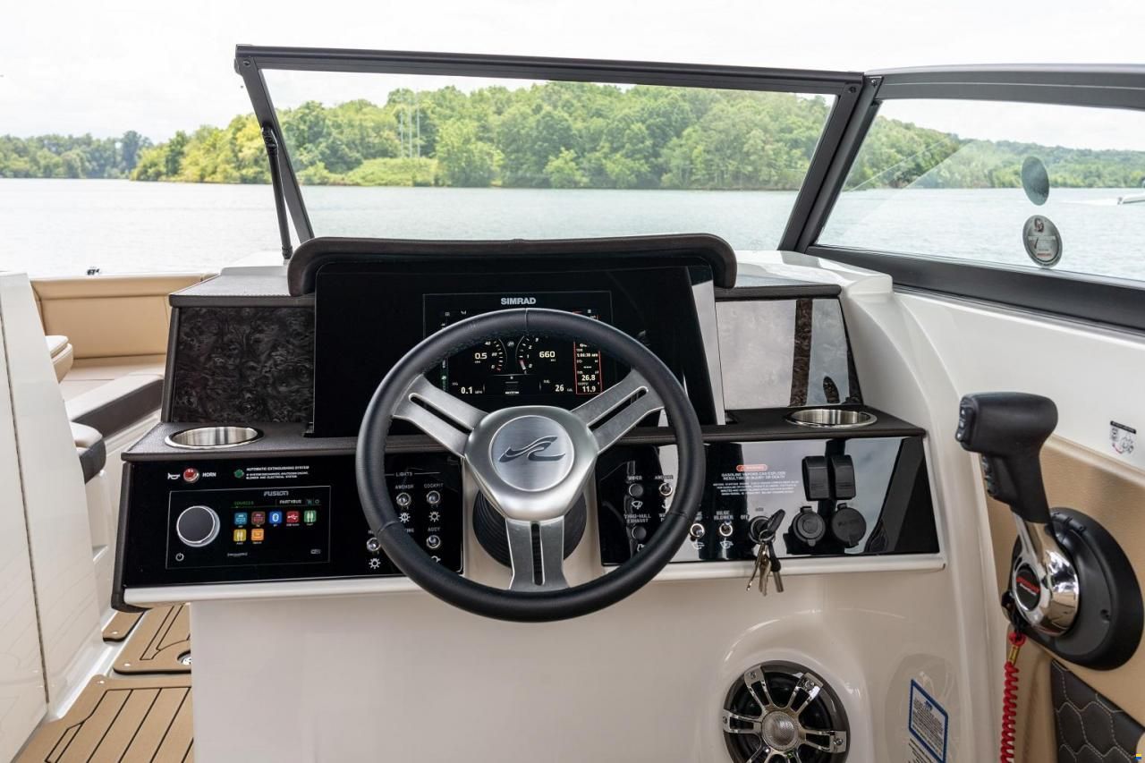 Sea Ray SDX 290 Europe