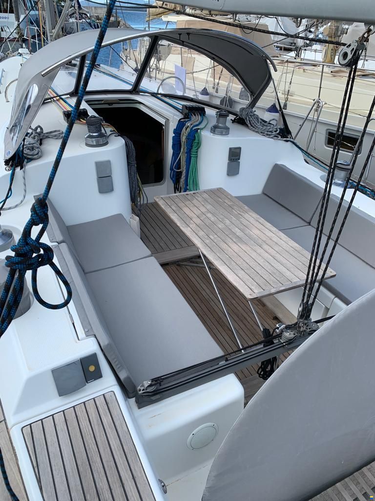 Beneteau FIRST 47.7