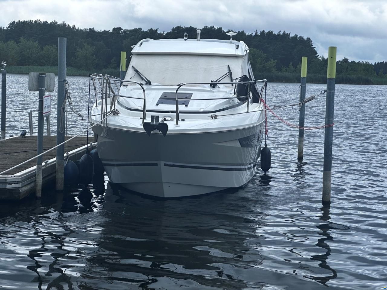 Jeanneau NC 33