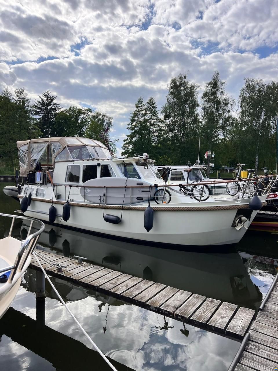 Winel Motorcruiser