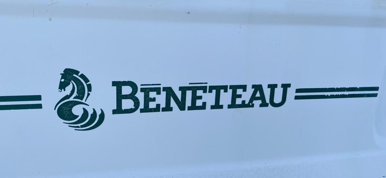 Beneteau First 310