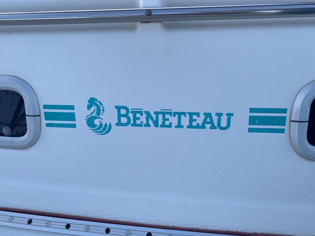 Beneteau First 310