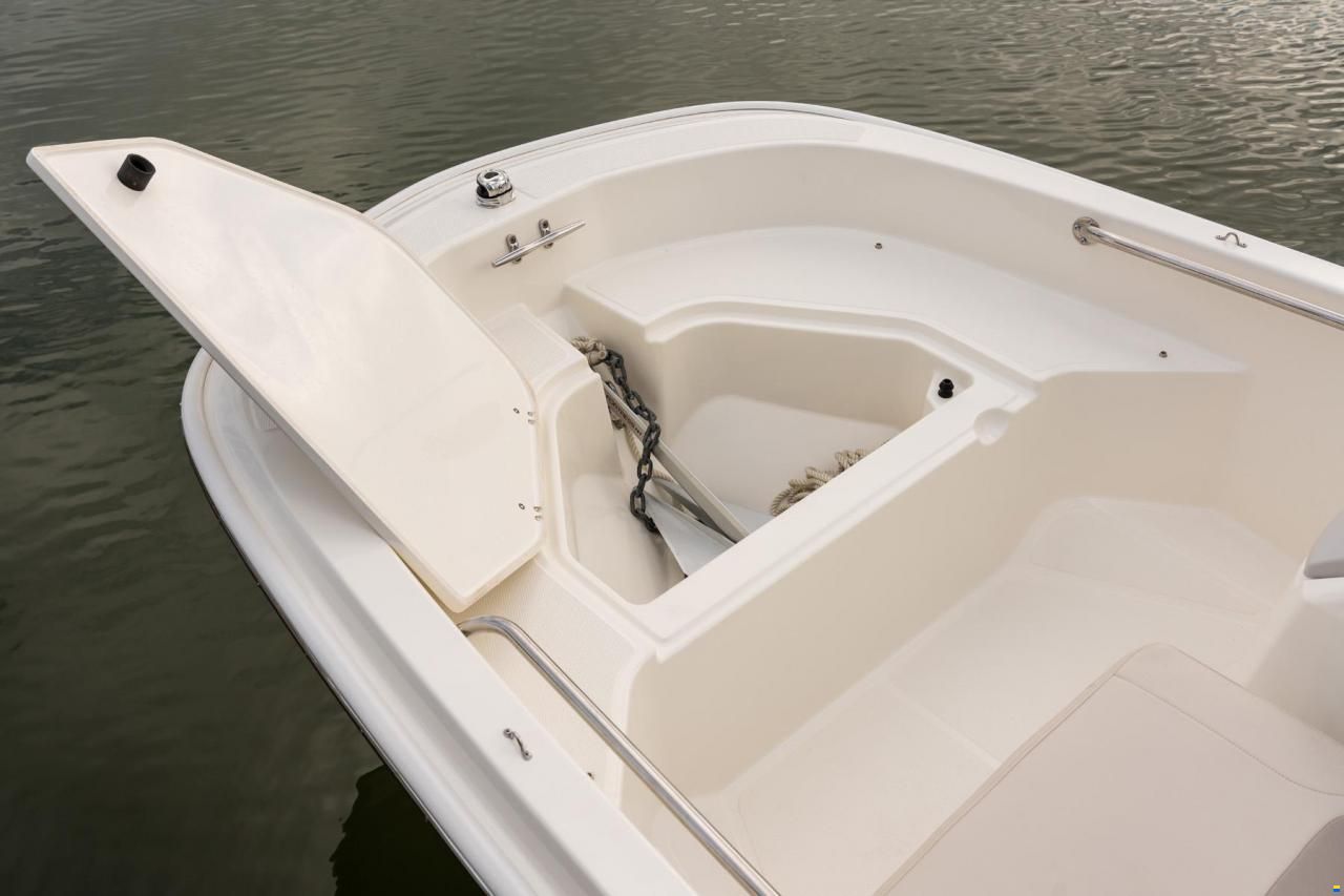 Boston Whaler 130 Super Sport