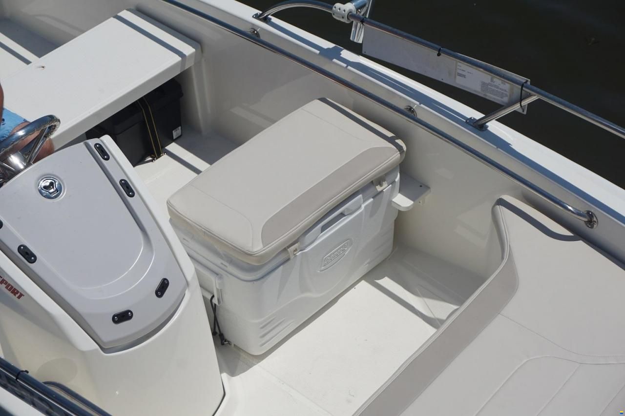 Boston Whaler 130 Super Sport
