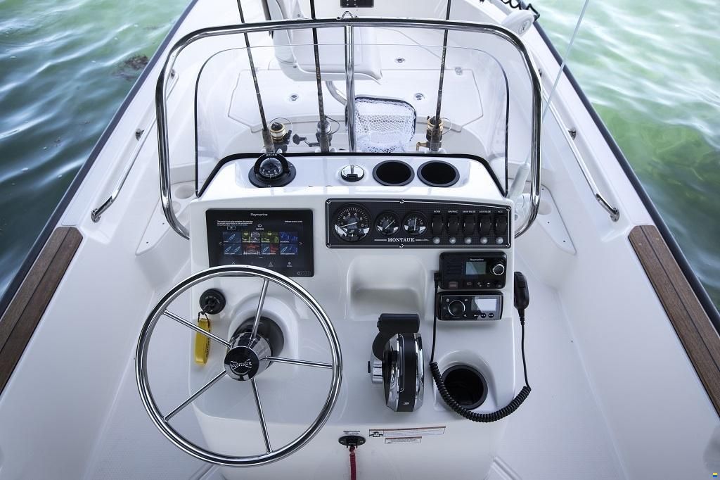 Boston Whaler 170 Montauk