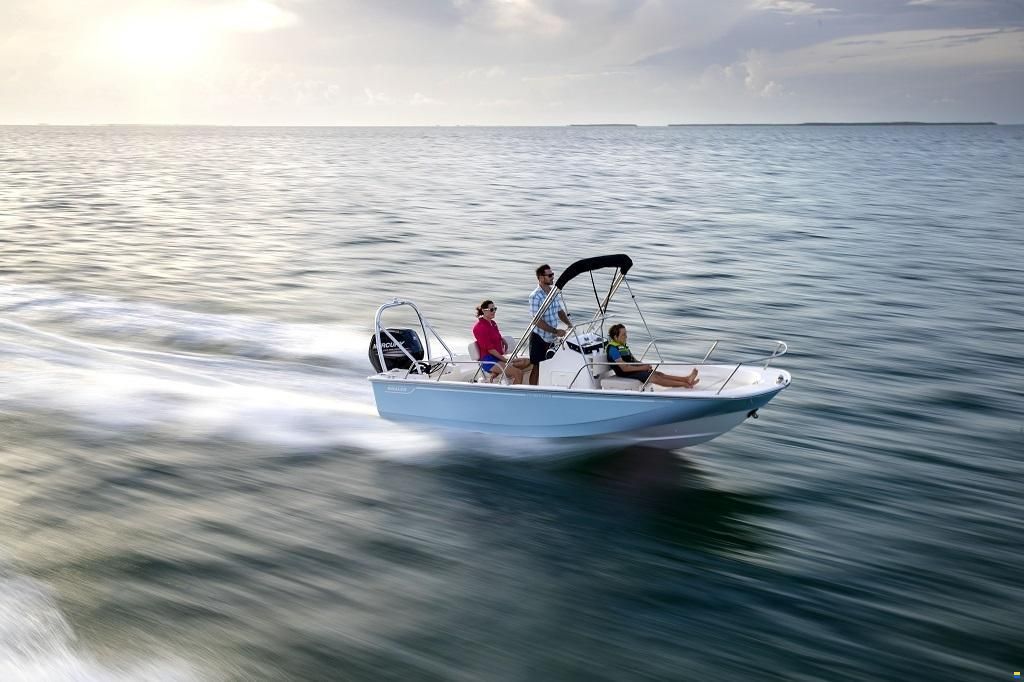 Boston Whaler 170 Montauk