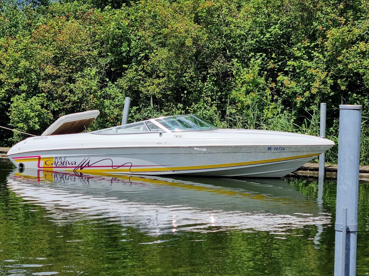 Rinker Captiva 236