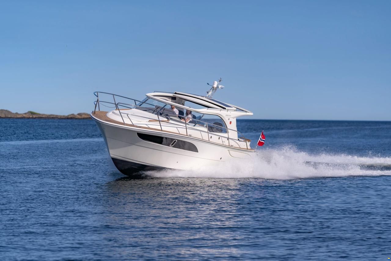 Marex 310 Sun Cruiser