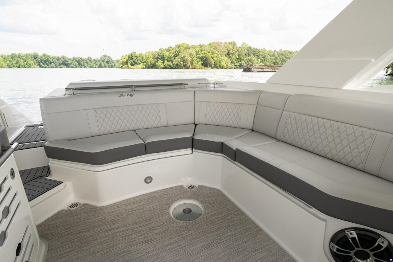 Sea Ray SLX 310 OB US