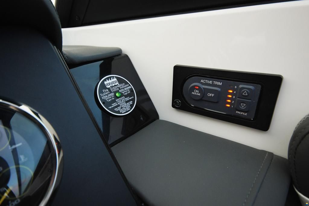 Sea Ray SPX 230 Europe