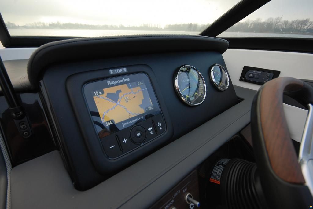 Sea Ray SPX 230 Europe