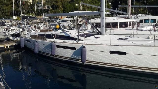 Jeanneau 53