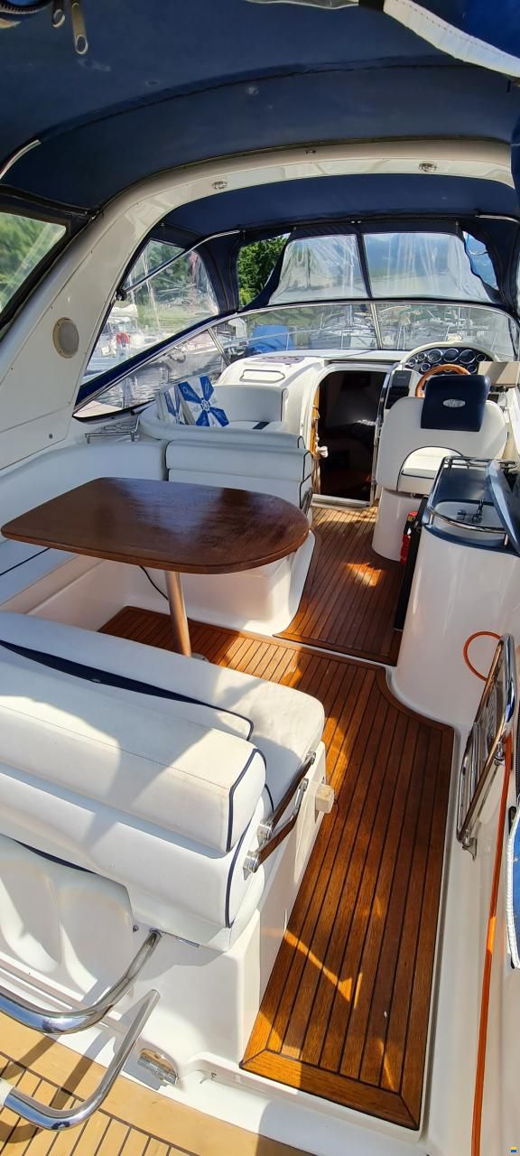 Bavaria 32 Sport + 3 ft Badeplattform, full LED