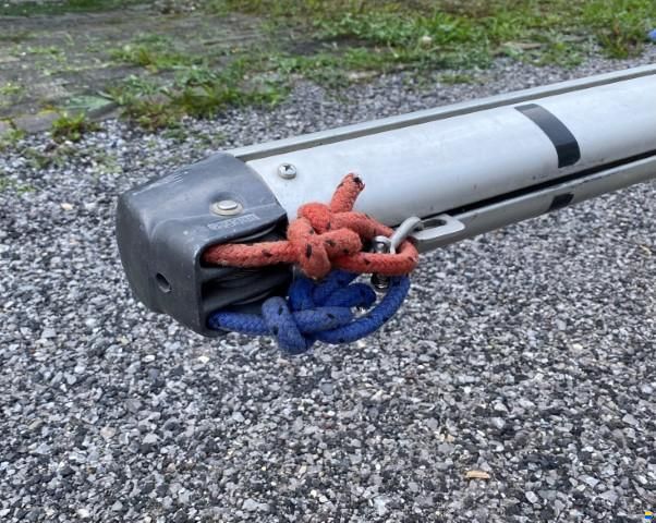 Rigg, Grossbaum, Vorstag