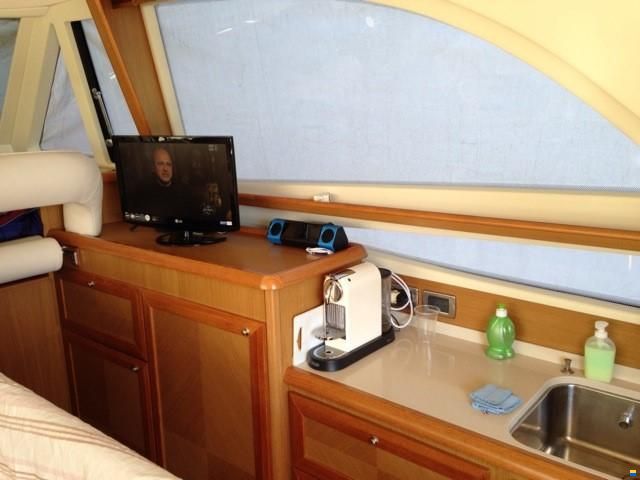 Mochi Craft Dolphin 54 Sun Top