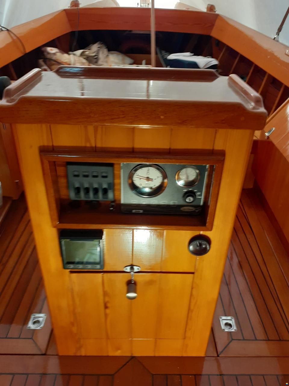 Tuckerboot